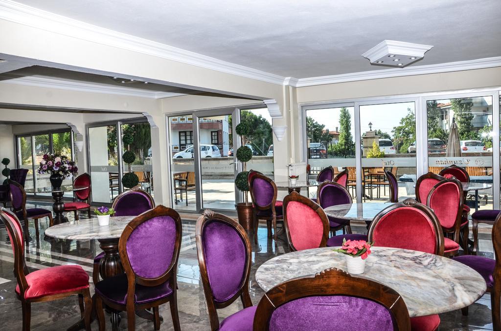 Uzunhan Hotel Ayvalı Extérieur photo