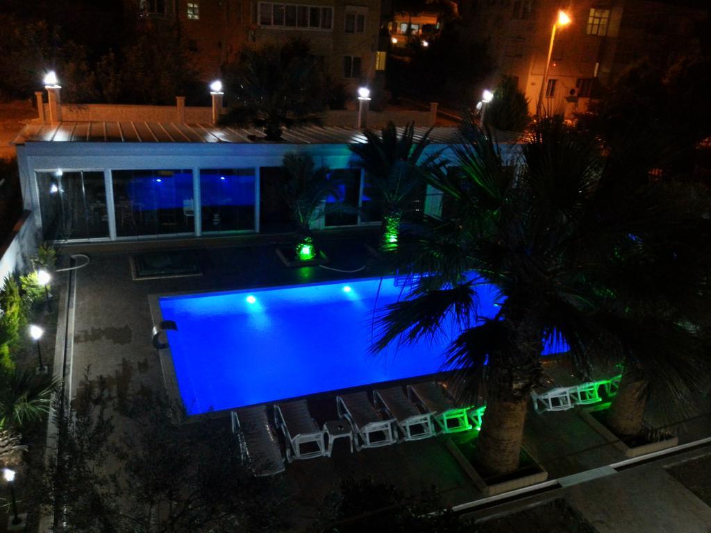 Uzunhan Hotel Ayvalı Extérieur photo